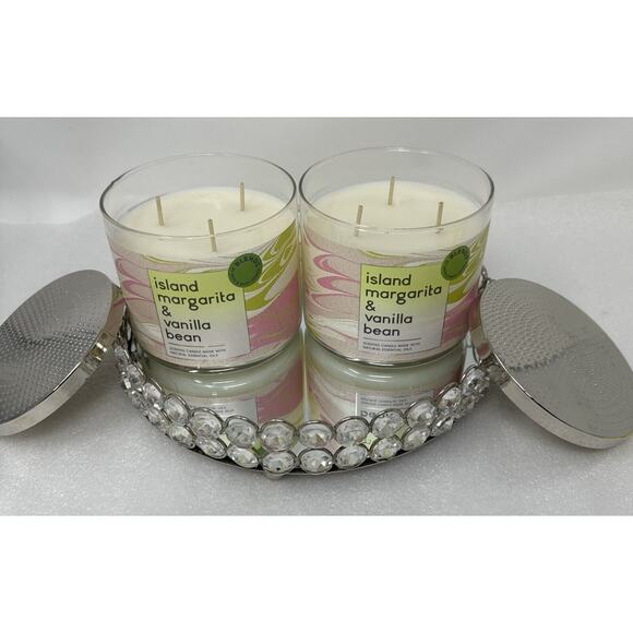 2~ Bath & Body Works 3 Wick Scented Candle ISLAND MARGARITA & VANILLA BEAN - Picture 2 of 4